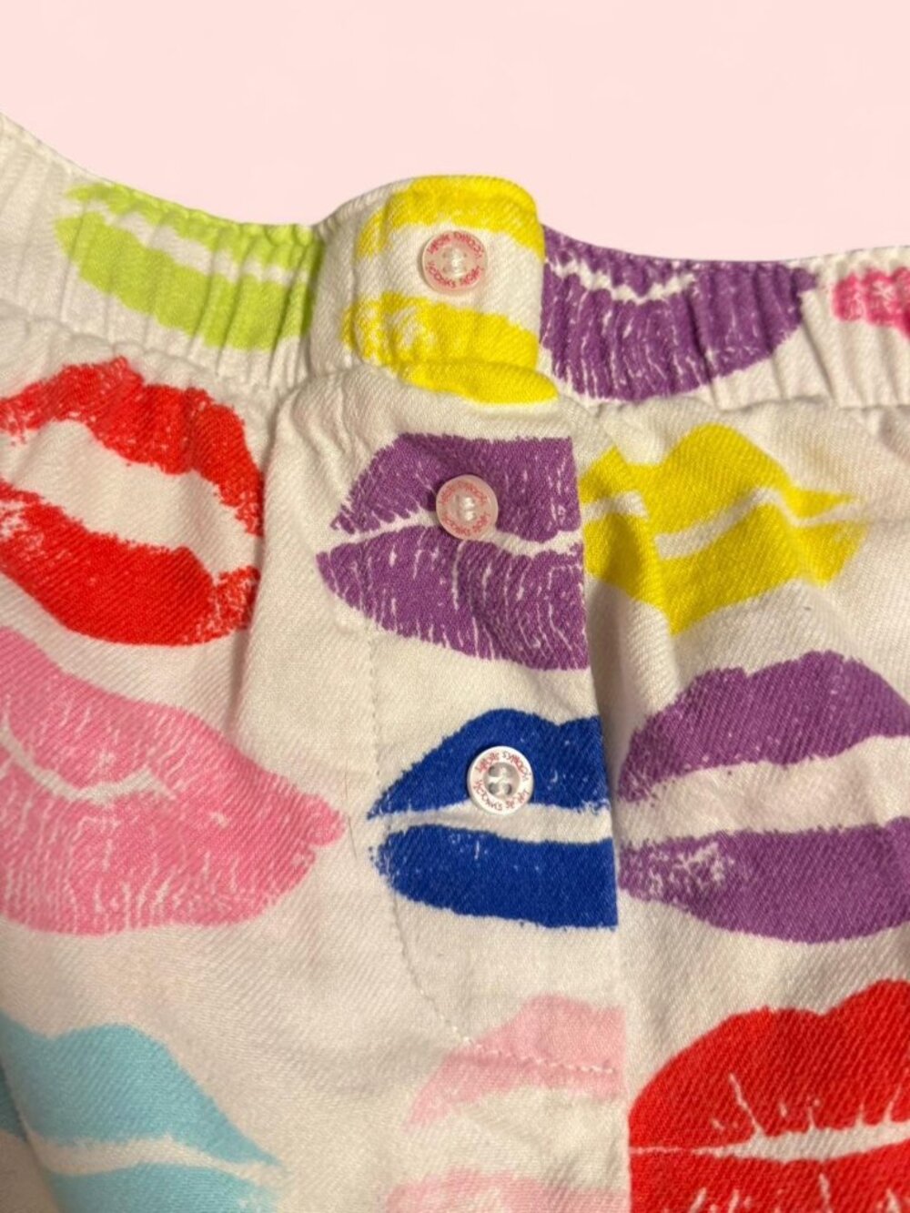 Vintage Y2K Victoria's Secret multi-coloured lipstick kiss print pajama set - Picture 5 of 9